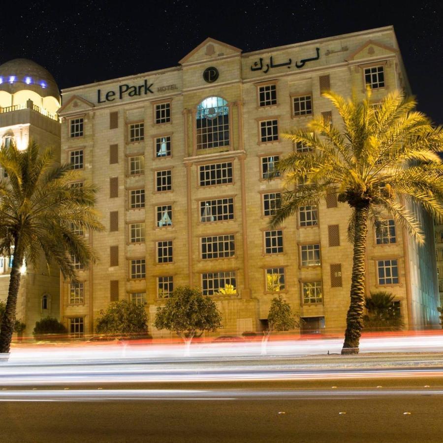 Le Park Hotel Doha Eksteriør billede