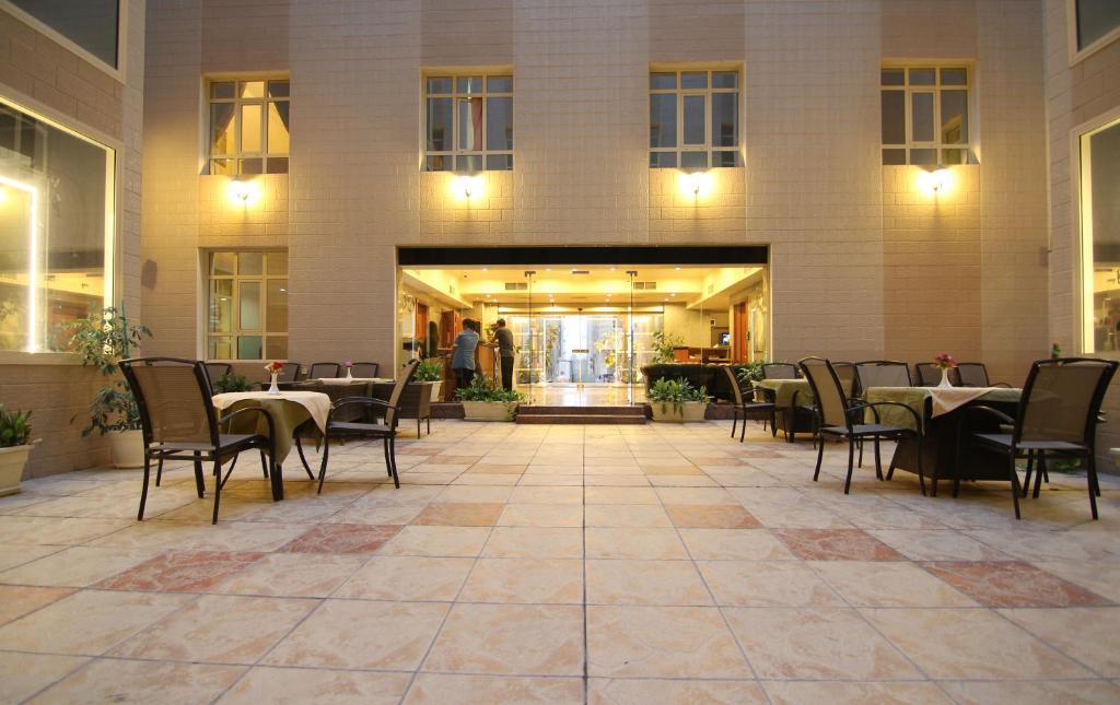 Le Park Hotel Doha Eksteriør billede