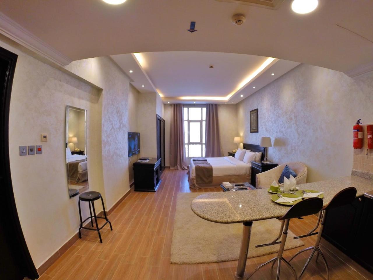 Le Park Hotel Doha Eksteriør billede